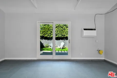$1,349,000 | 22025 De La Osa Street, Woodland Hills, CA 91364