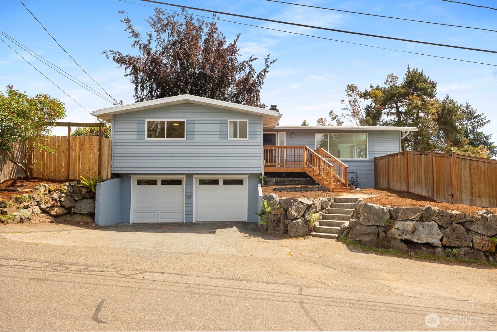 8132 208th Place Southwest Edmonds, WA 98026 - Photo 4 of 40