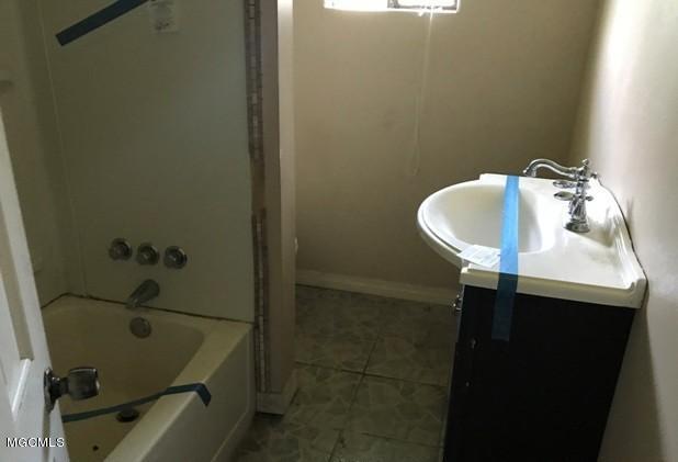 9400 Daisy Vestry Road Biloxi, MS 39532 - Photo 5 of 18 IMG_4746