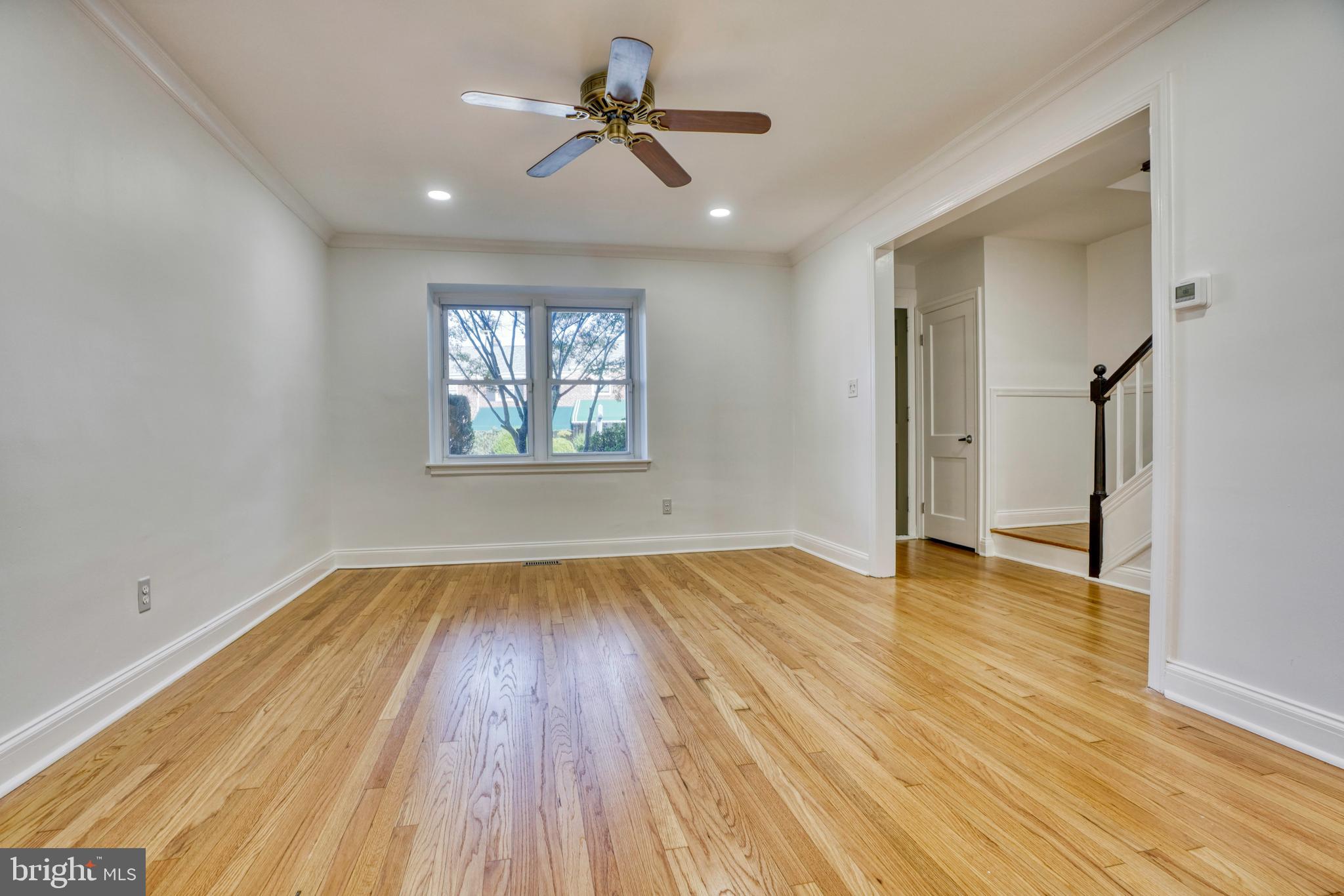 3804 Ednor Road Baltimore, MD 21218 - Photo 18 of 31 Living Room
