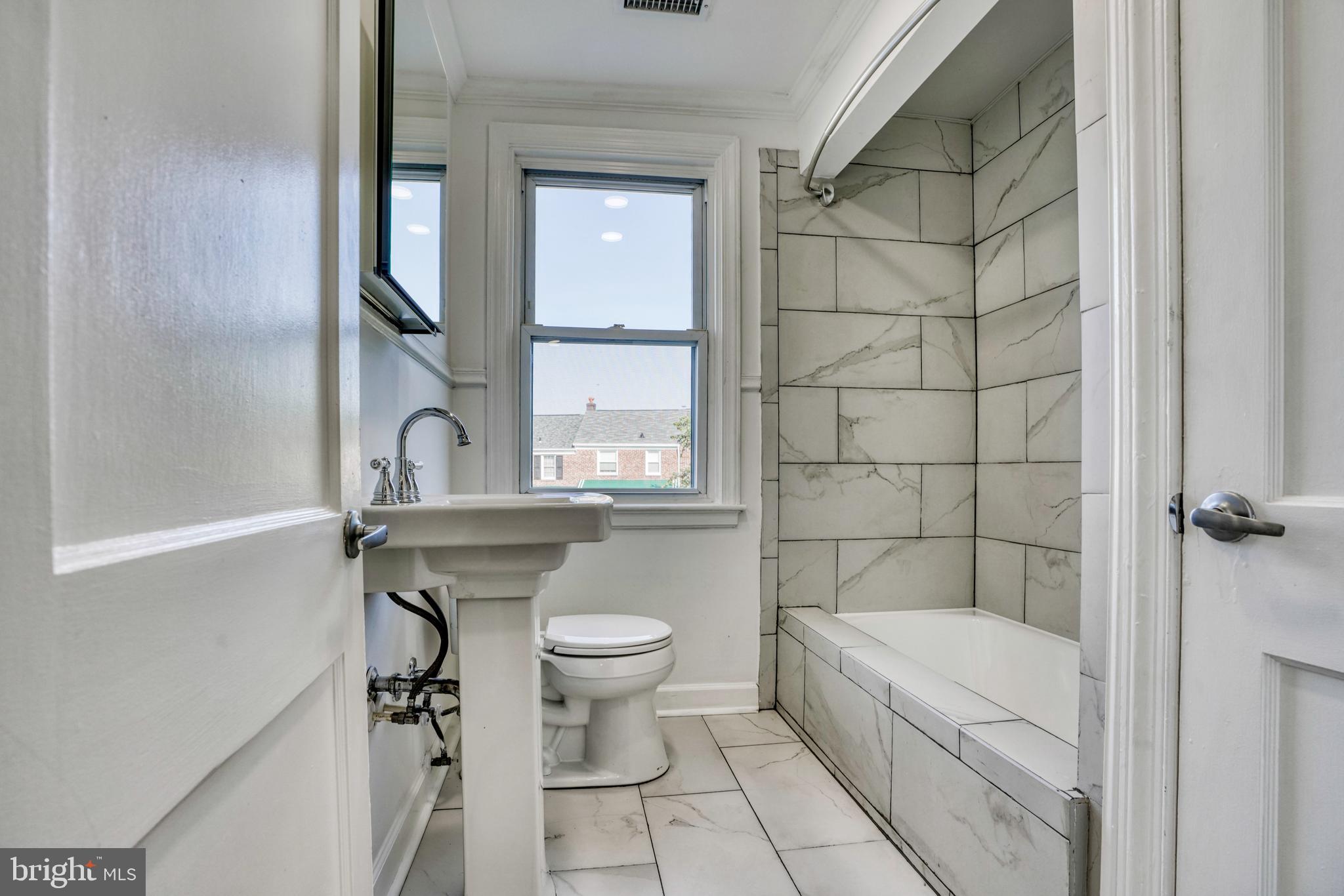 3804 Ednor Road Baltimore, MD 21218 - Photo 10 of 31 Bathroom