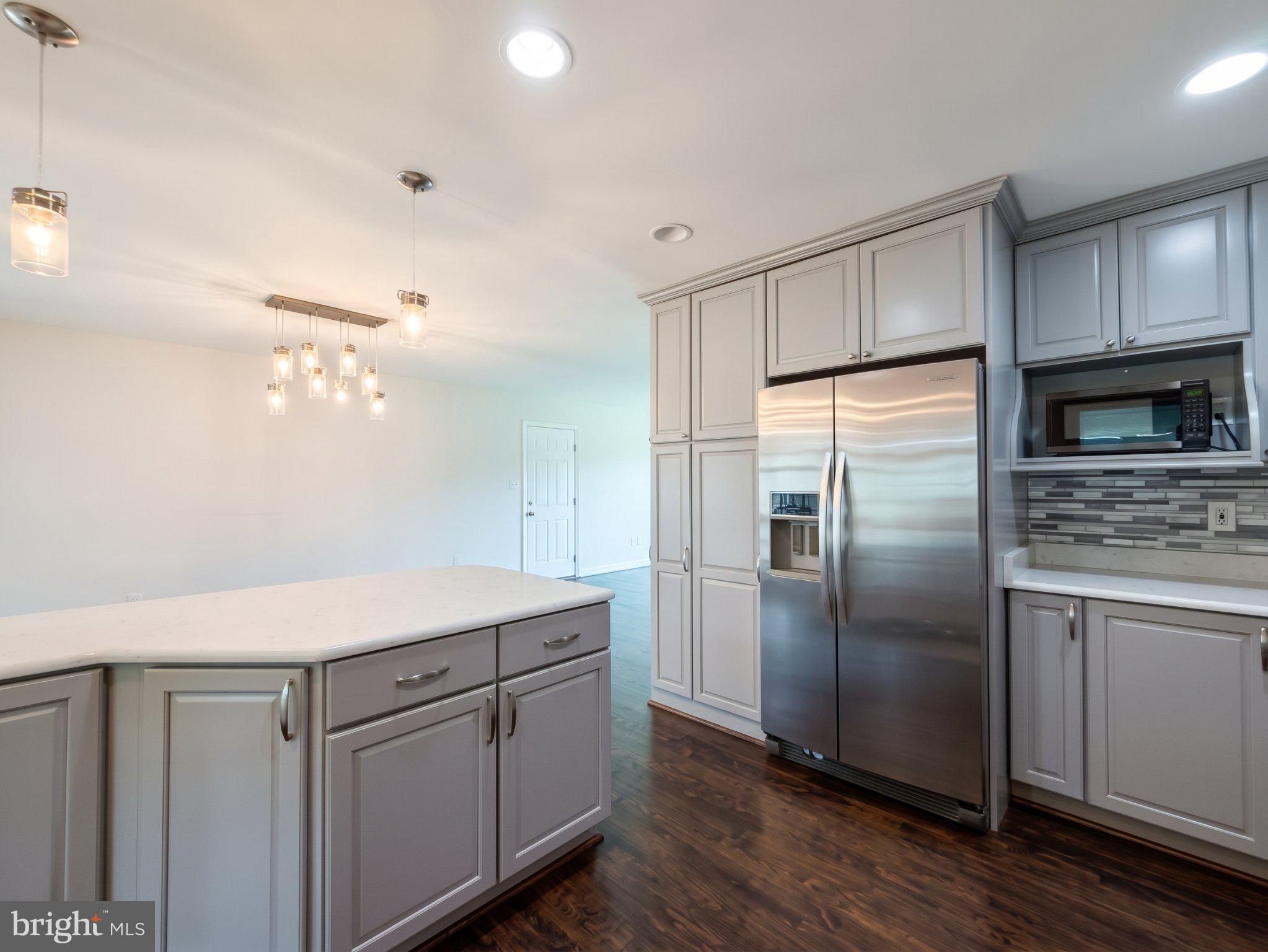7108 Ordway Road Centreville, VA 20121 - Photo 7 of 26 Gallery Image 7