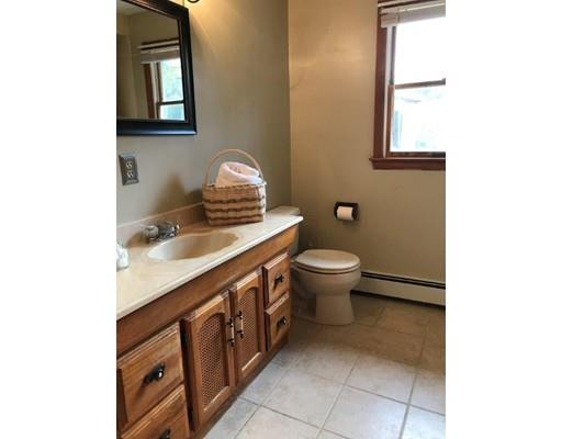 289 Moosehill Road Walpole, MA 02032 - Photo 13 of 23 Gallery Image 13