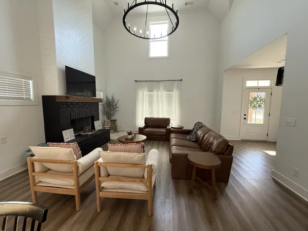 $719,900 | 6565 Greenvale Road, Watertown, TN 37184