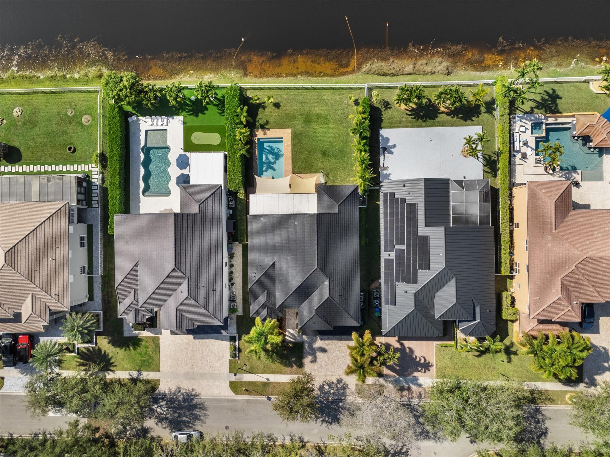 5318 Southwest 195th Terrace Miramar, FL 33029 - Photo 63 of 67 an aerial view of a house with a yard