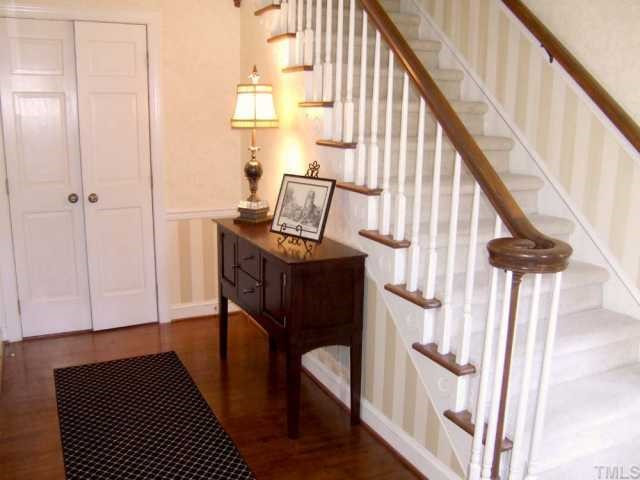 10600 Chinkapin Place Raleigh, NC 27613 - Photo 2 of 12 Foyer
