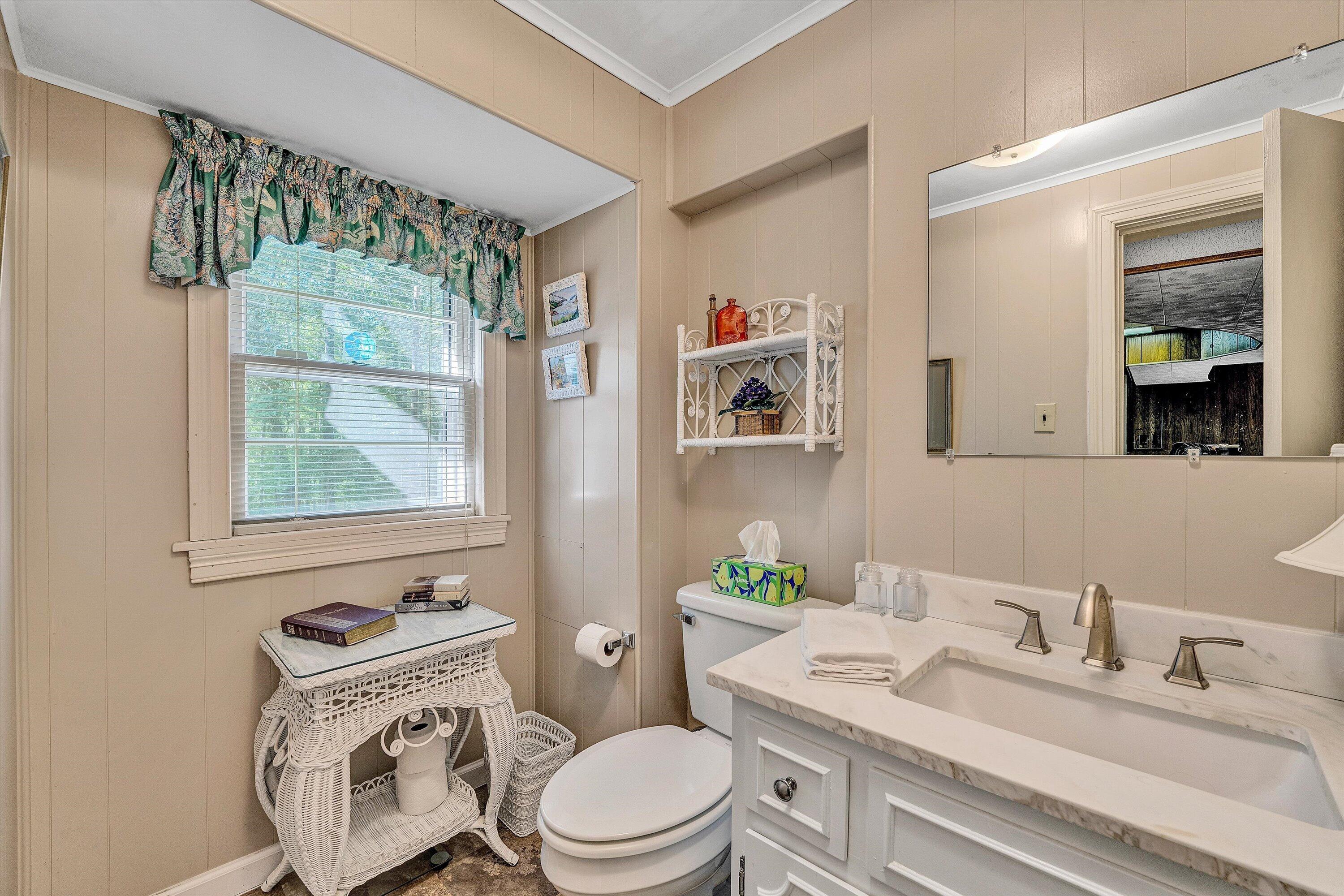 1307 Valley View Road Martinsville, VA 24112 - Photo 38 of 45 38-SGP-61