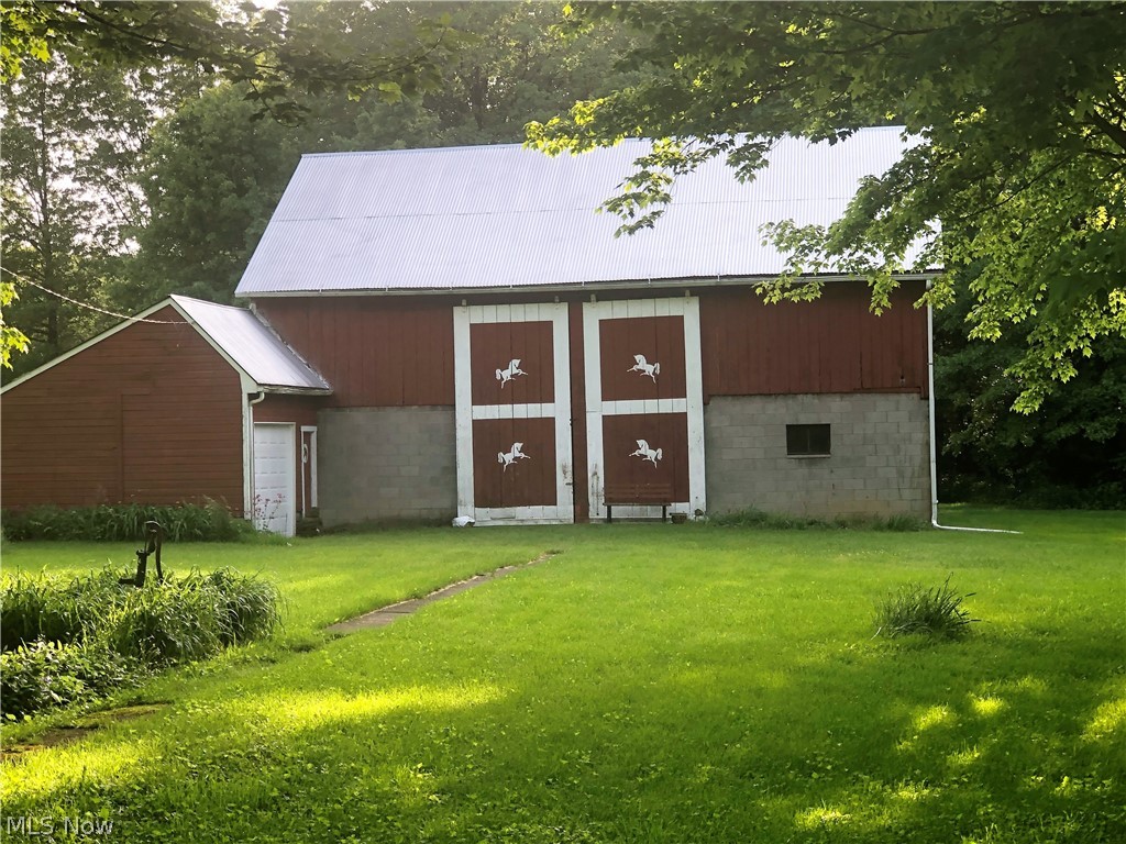 7601 Risden Road Vermilion, OH 44089 - Photo 2 of 14