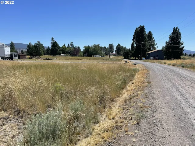 a view of a lake with outdoor space