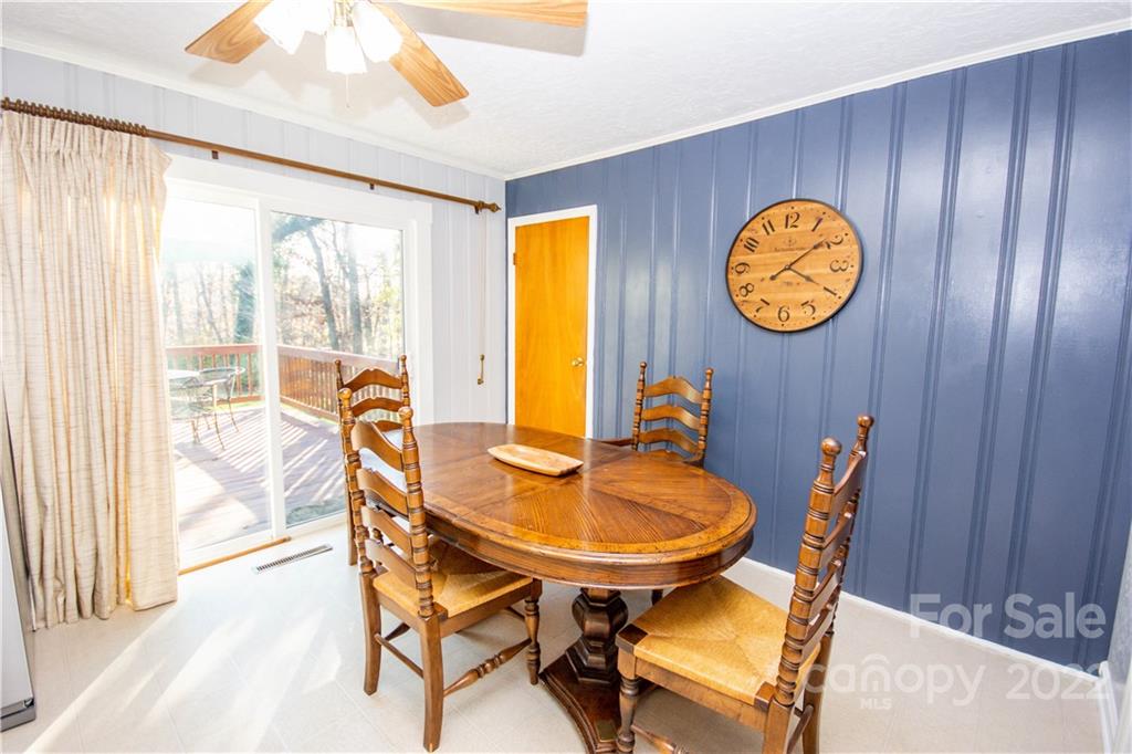 209 Tomlin Road Harmony, NC 28634 - Photo 9 of 27 Gallery Image 9