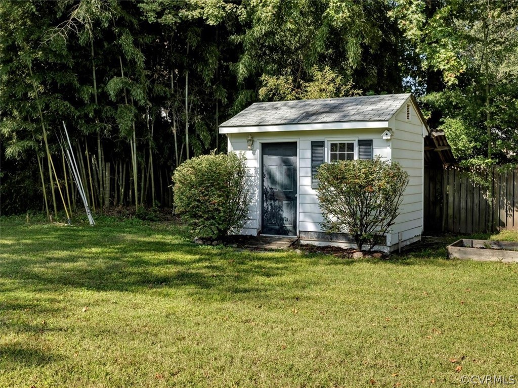 8700 Lonepine Road Henrico, VA 23294 - Photo 19 of 20 Gallery Image 19