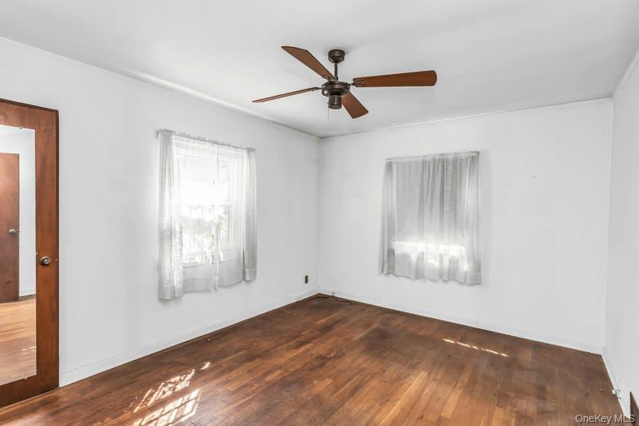 754 Windsor Road Uniondale, NY 11553 - Photo 9 of 18 Gallery Image 9