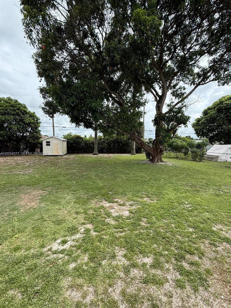 521 East 33rd Street Hialeah, FL 33013 - Photo 25 of 30