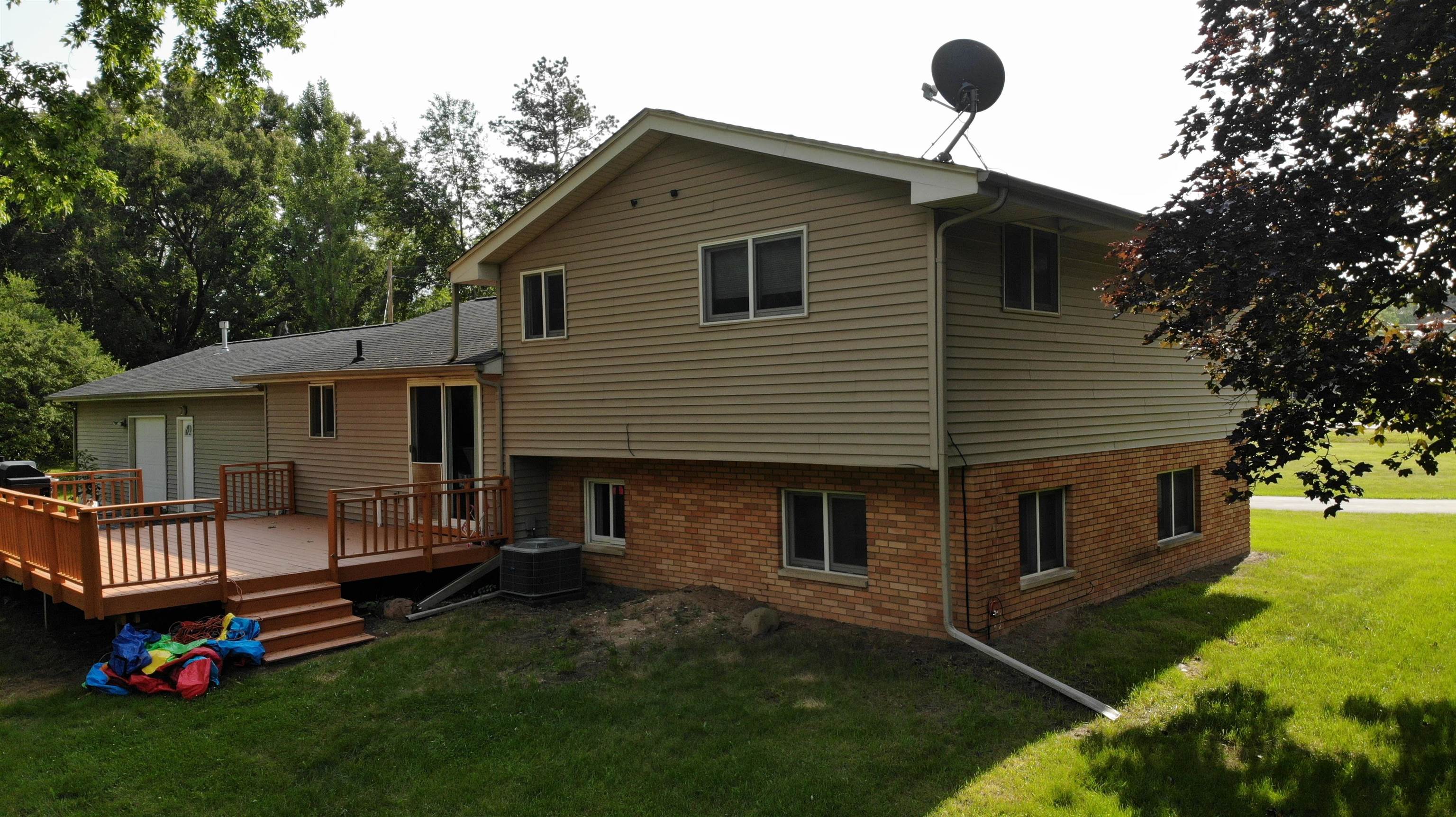 1238 North Dye Road Flint, MI 48532 - Photo 26 of 32 50143482-105f17da-386f-493e-b72c-3d22e2325dcc.JPG