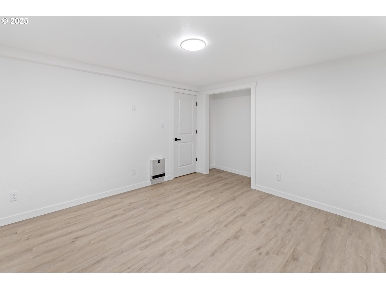 47875 Elgin Avenue Oakridge, OR 97463 - Photo 13 of 22 a view of an empty room