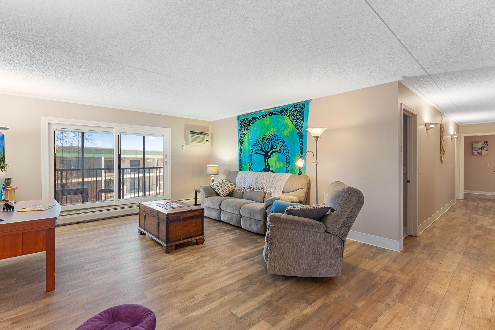 10521 Cedar Lake Road, Unit 501 Minnetonka, MN 55305 - Photo 18 of 45