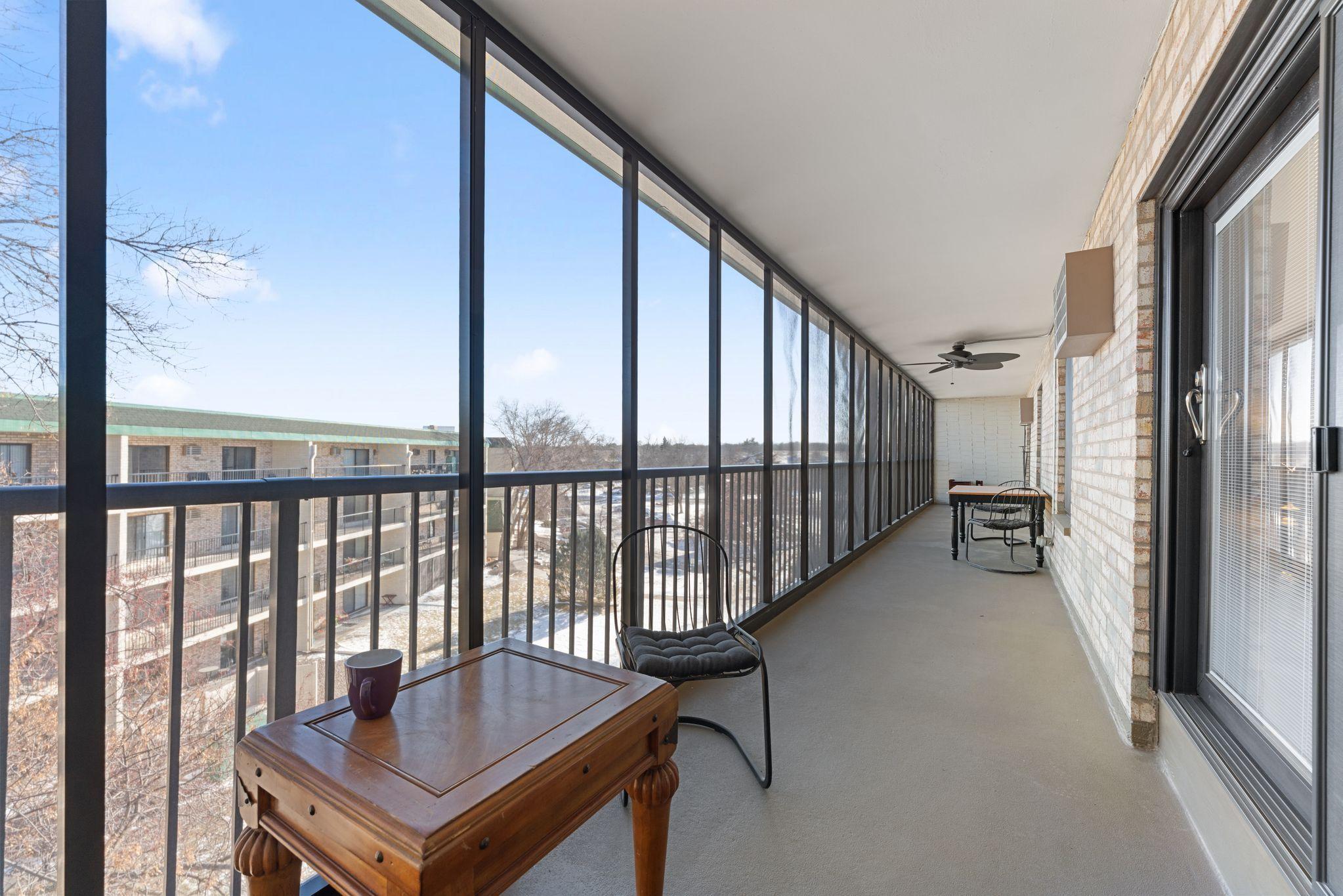 10521 Cedar Lake Road, Unit 501 Minnetonka, MN 55305 - Photo 19 of 45