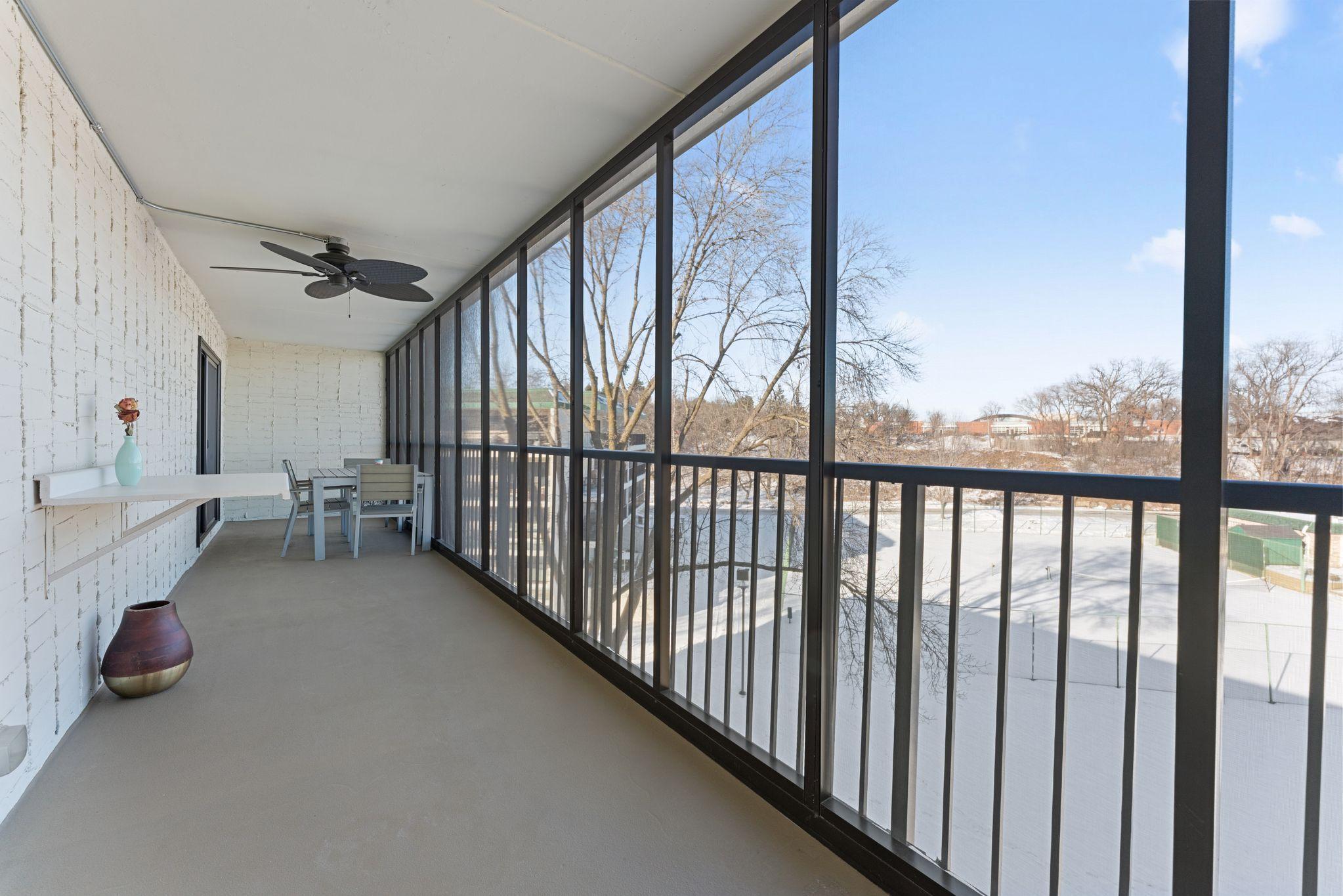 10521 Cedar Lake Road, Unit 501 Minnetonka, MN 55305 - Photo 21 of 45