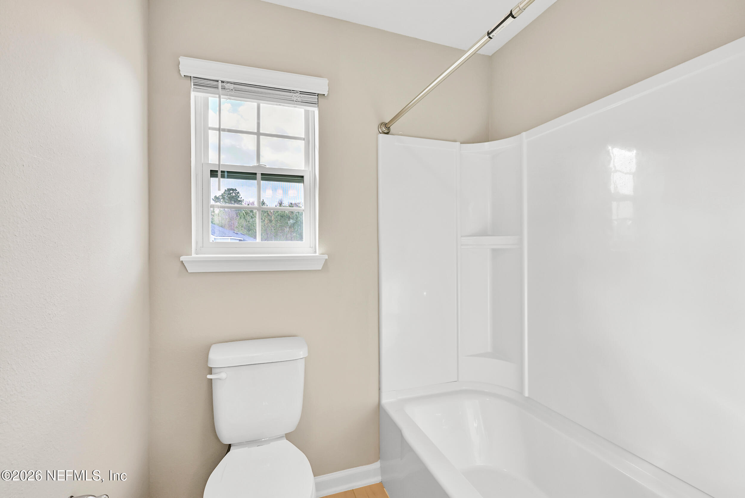 63 Goldcrest Way St. Augustine, FL 32092 - Photo 38 of 56 a bathroom with a toilet a sink and a bathtub