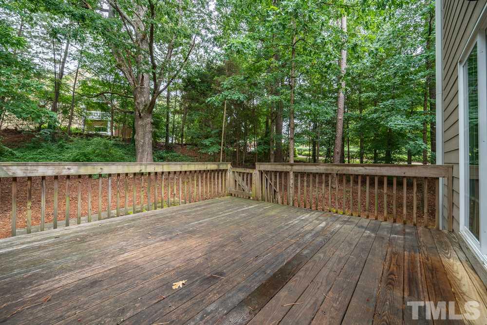 5704 Light Brigade Lane Raleigh, NC 27612 - Photo 28 of 30 Deck