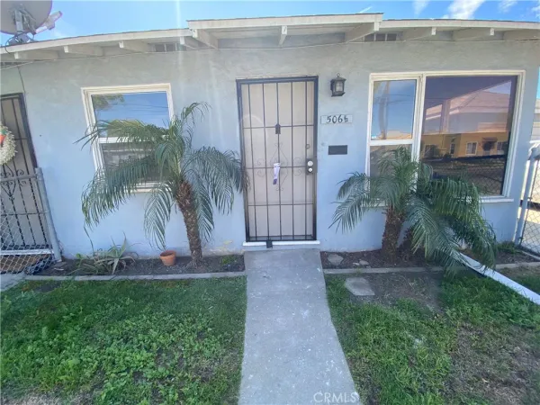 $2,200 | 506 West L Street, Wilmington, CA 90744