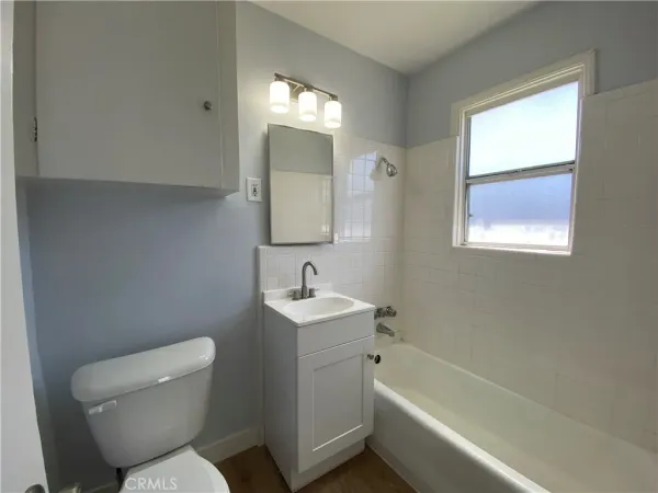 $2,200 | 506 West L Street, Wilmington, CA 90744
