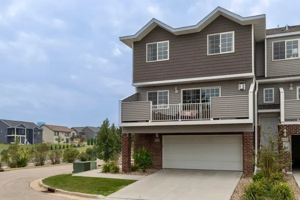 $374,900 | 644 Shardlow Lane Northeast, Byron, MN 55920