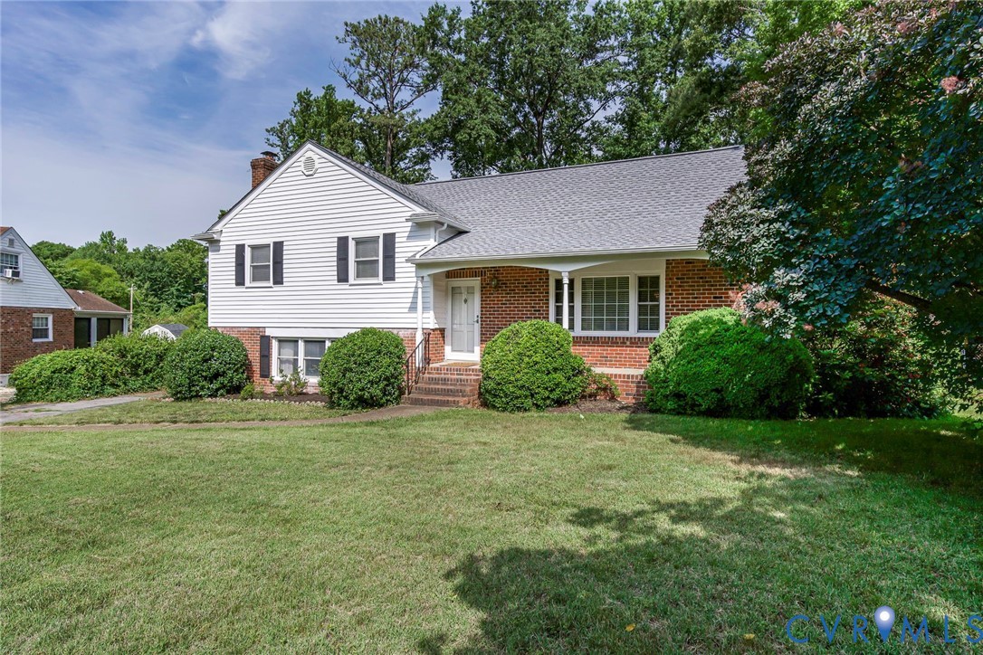 2402 Landon Road Henrico, VA 23294 - Photo 3 of 38