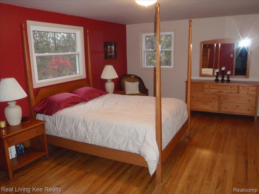 1269 Kingsview Avenue Rochester, MI 48309 - Photo 11 of 19 Large Master