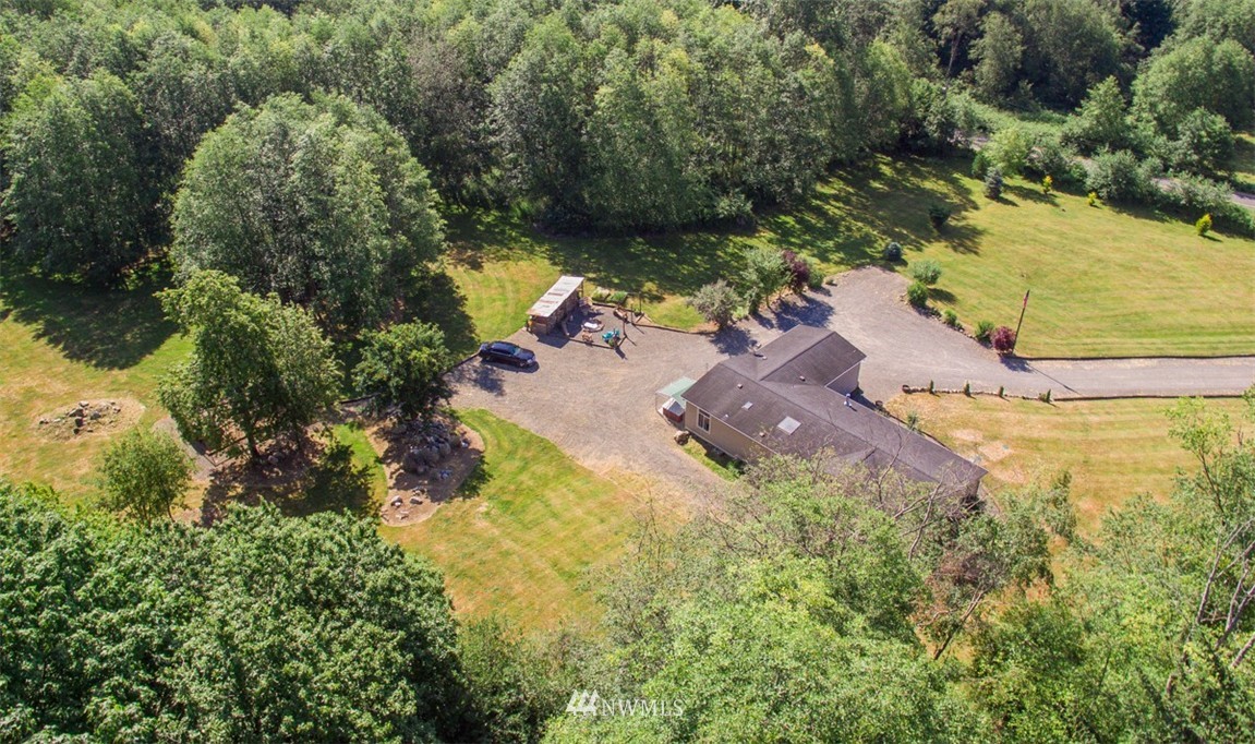 4036 H Street Road Blaine, WA 98230 - Photo 9 of 9 Gallery Image 9