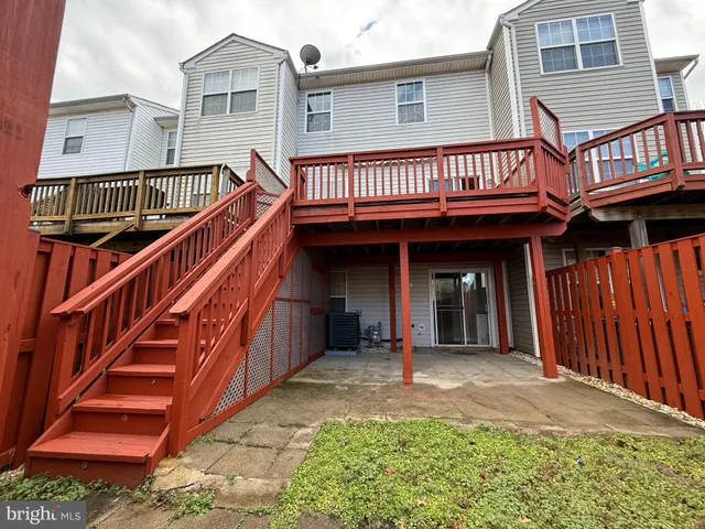 $570,000 | 12316 Penzance Lane, Bristow, VA 20136