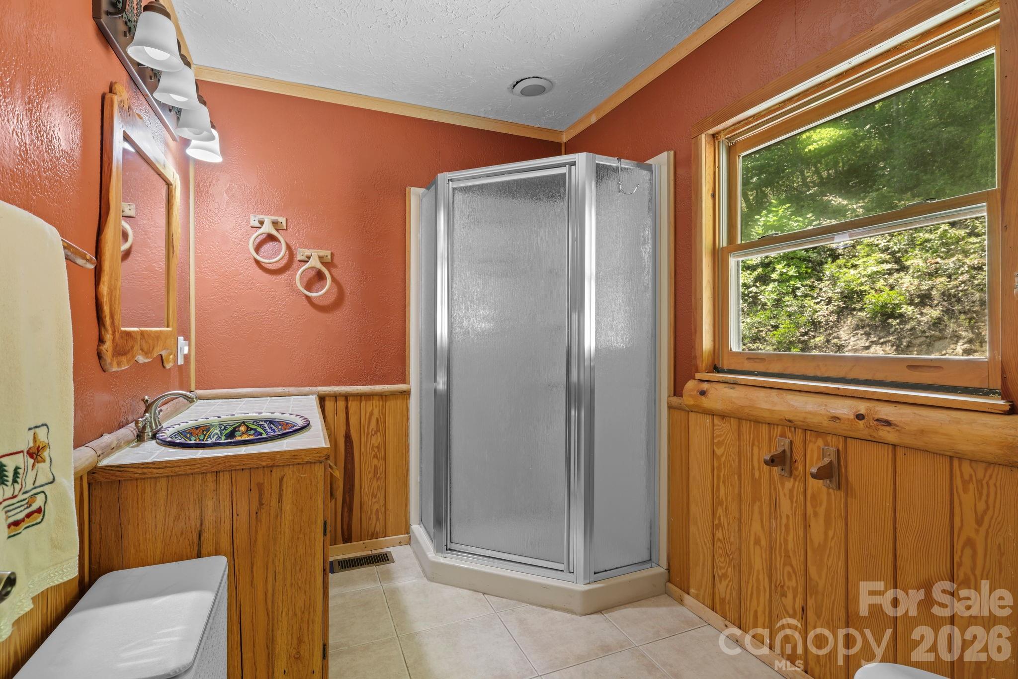 2560 Round Hill Road Bryson City, NC 28713 - Photo 23 of 48 Gallery Image 23