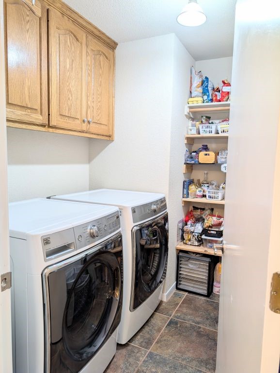 1231 Radisson Drive Hewitt, TX 76643 - Photo 22 of 51 a utility room with dryer and washer