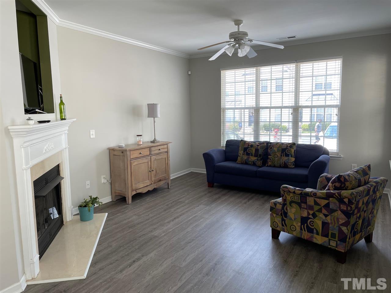 8236 City Loft Court Raleigh, NC 27613 - Photo 3 of 9