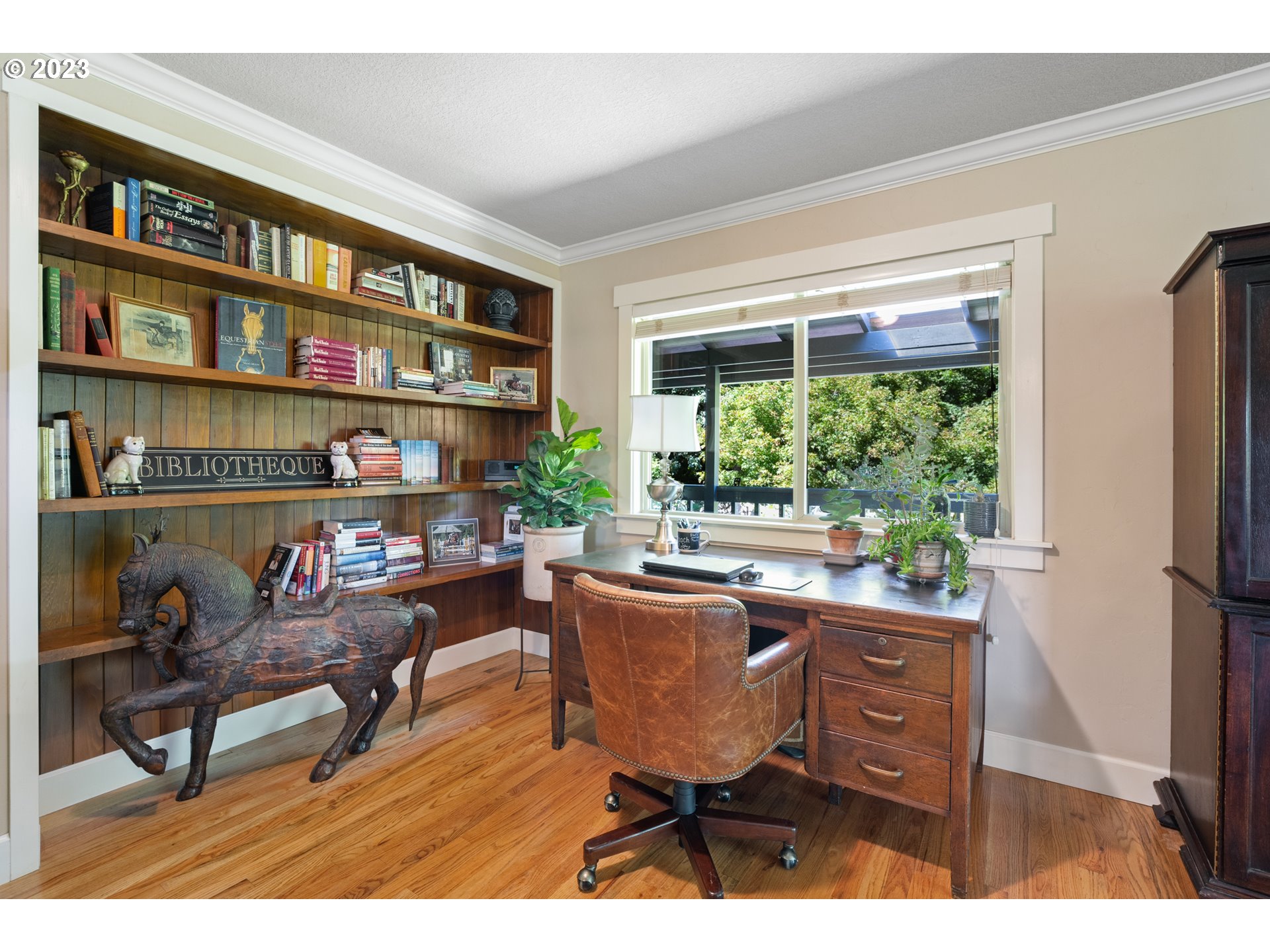 25604 Northeast Manley Road Battle Ground, WA 98604 - Photo 34 of 48 a dining room with a table and chairs
