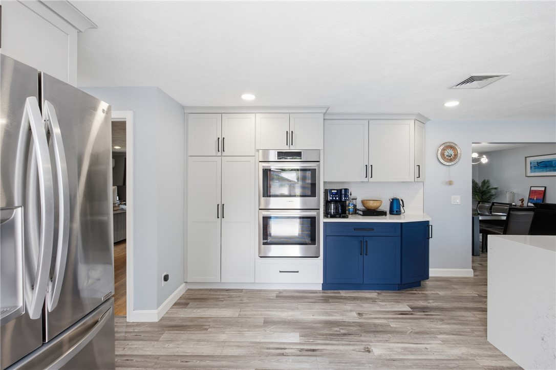 83 Fairhaven Road Cumberland, RI 02864 - Photo 11 of 50