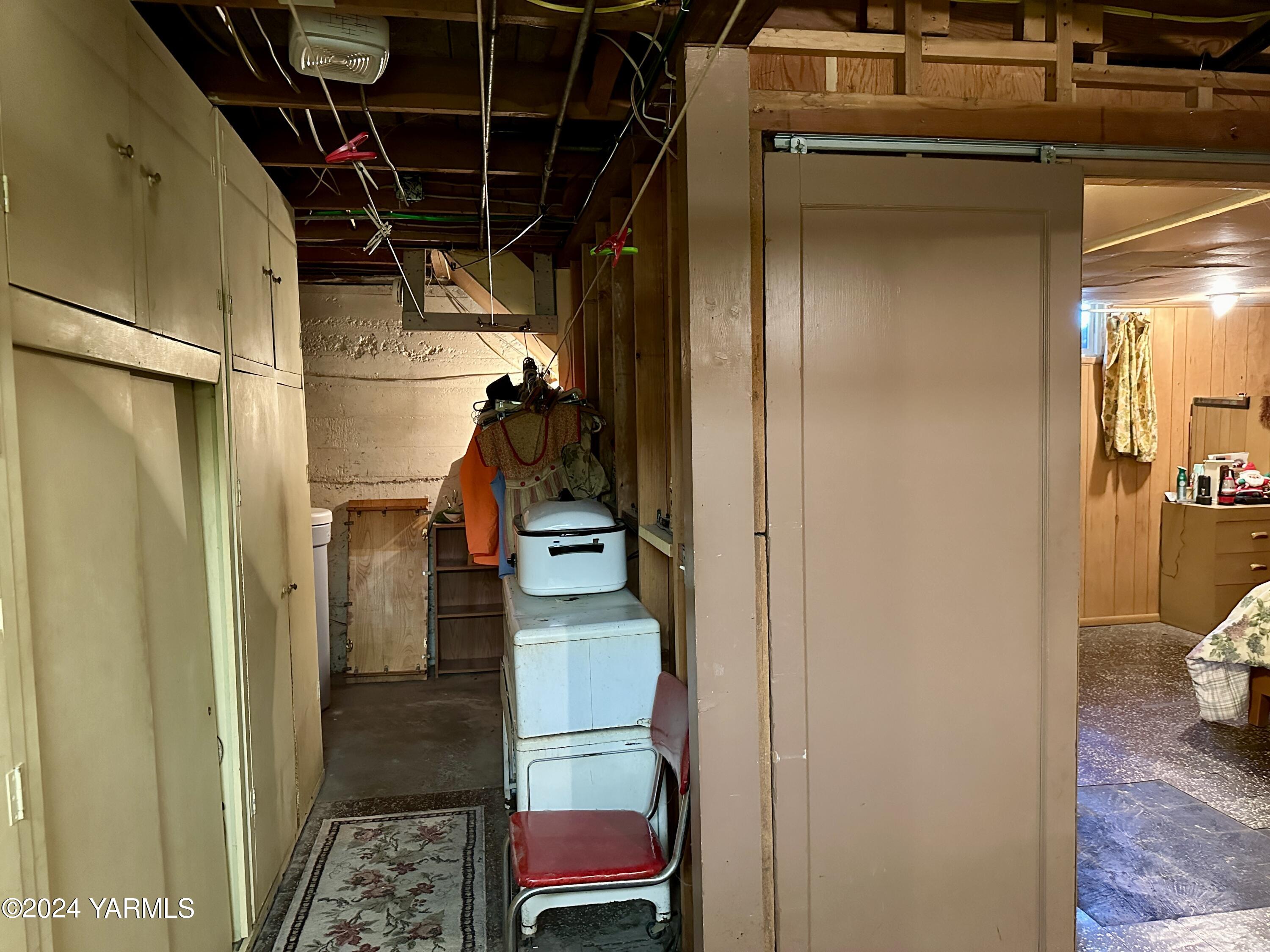 2613 Cascade Road Yakima, WA 98901 - Photo 26 of 38 .