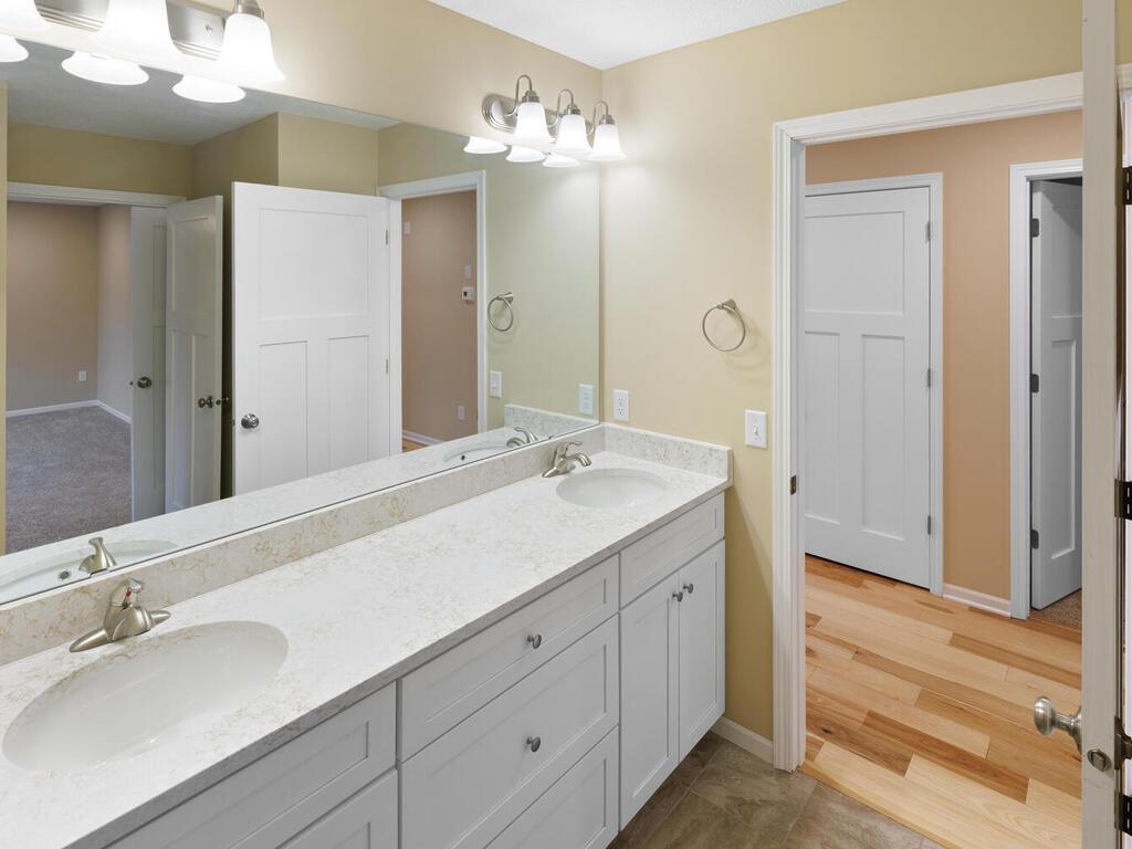 17394 Sunset Trail Southwest Prior Lake, MN 55372 - Photo 34 of 62