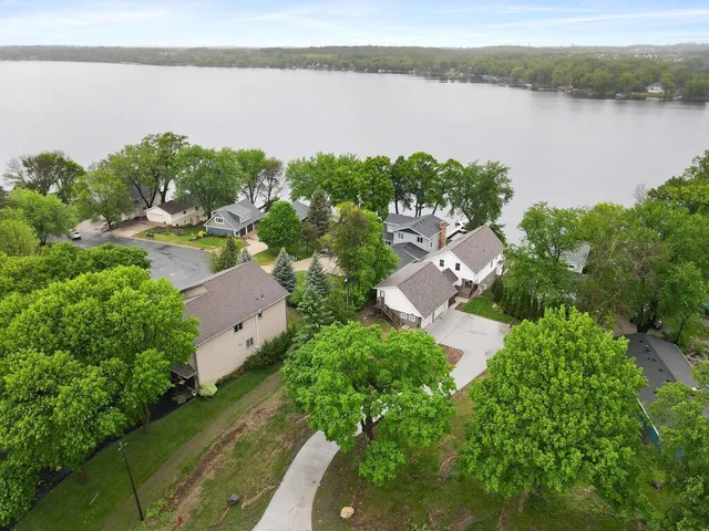$1,599,900 | 17394 Sunset Trail Southwest, Prior Lake, MN 55372