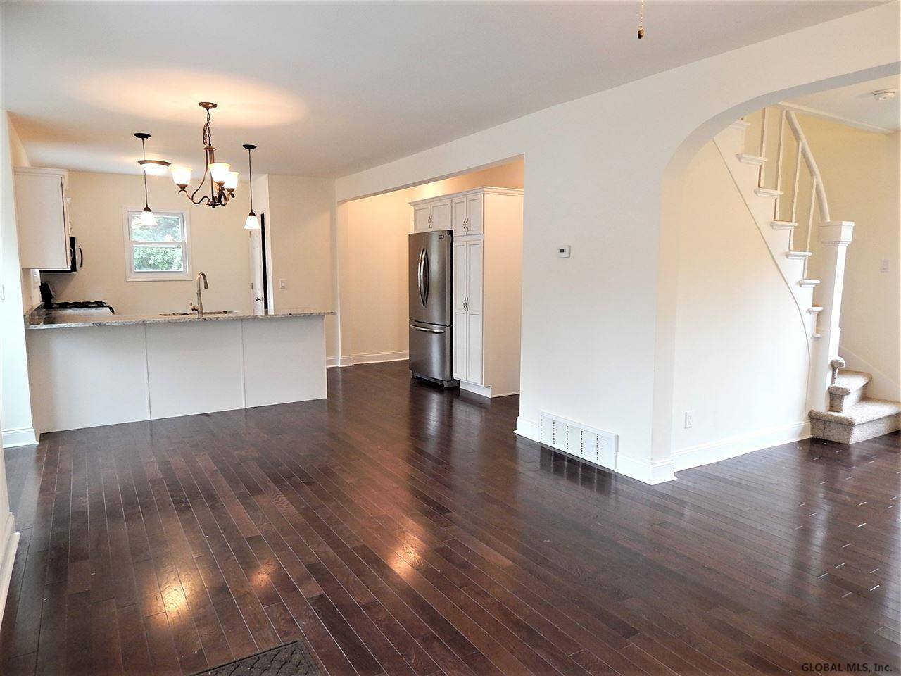 174 Osborne Road Colonie, NY 12205 - Photo 5 of 26 Photo 5