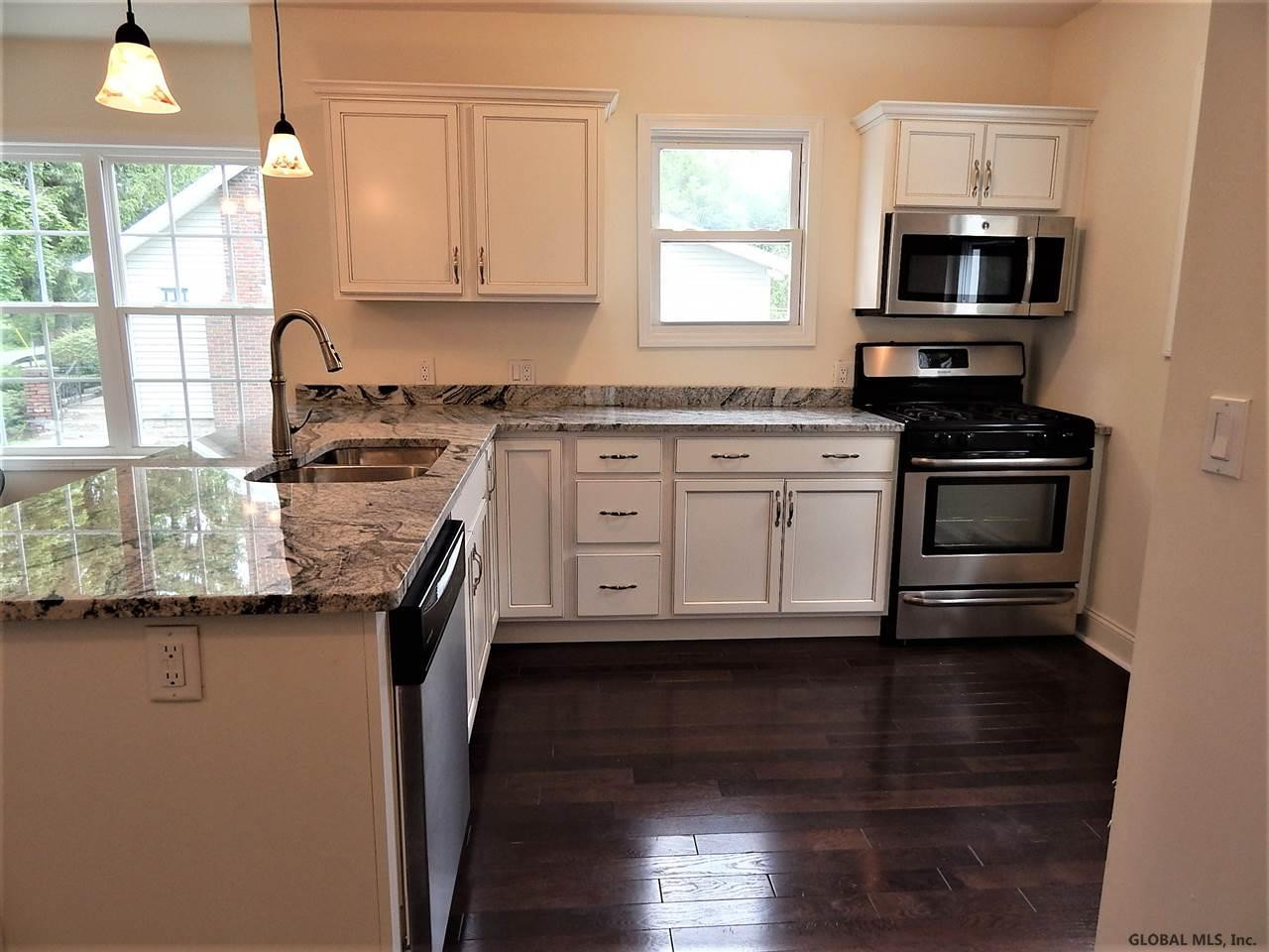 174 Osborne Road Colonie, NY 12205 - Photo 8 of 26 Photo 8