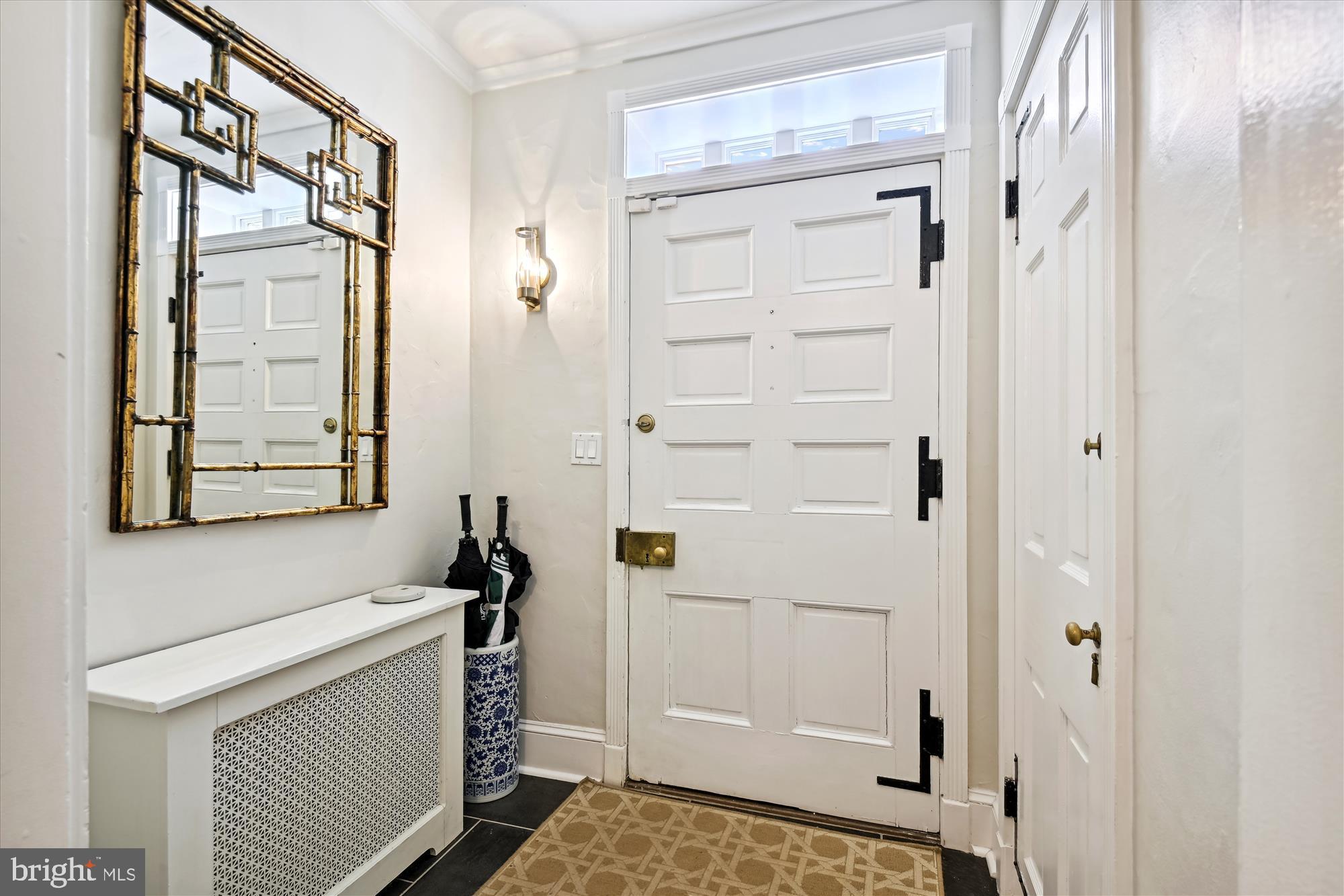 210 Goodale Road Baltimore, MD 21212 - Photo 3 of 50 Foyer