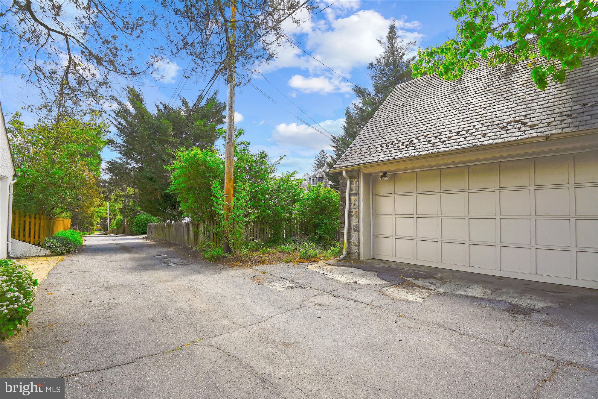 210 Goodale Road Baltimore, MD 21212 - Photo 43 of 50 Garage