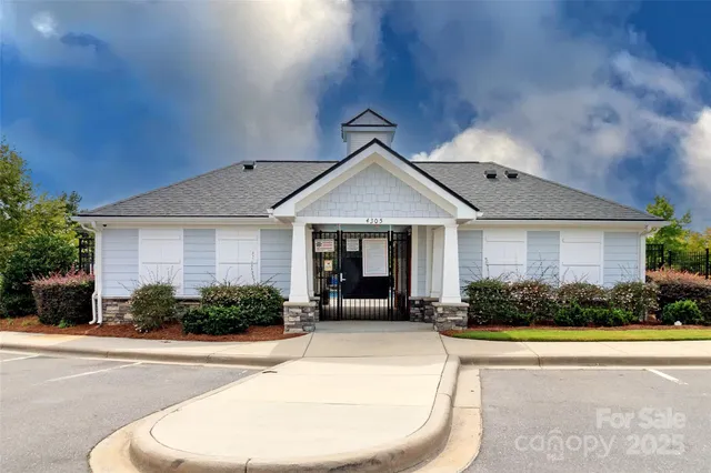 $515,000 | 4314 Collingham Drive, Charlotte, NC 28273