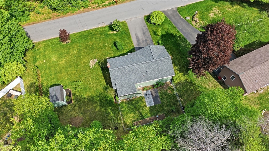 33 Simon Willard Road Acton, MA 01720 - Photo 40 of 42 an aerial view of a house with outdoor space and street view