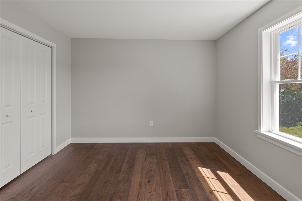 961 Wood Street Fall River, MA 02721 - Photo 23 of 32