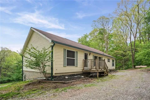 $265,000 | 107 Erbes Lane, Mars, PA 16046
