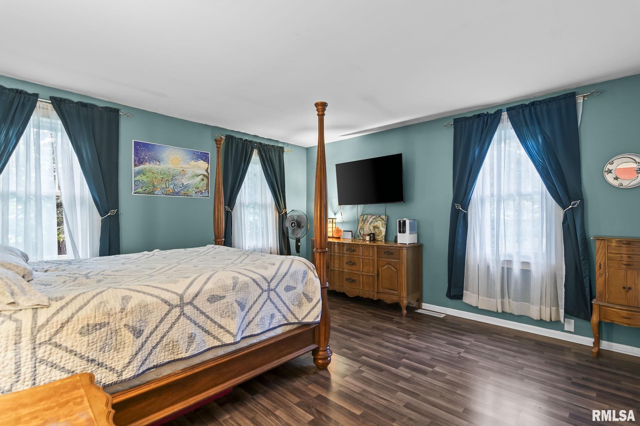 1015 West Washington Street Springfield, IL 62702 - Photo 9 of 28