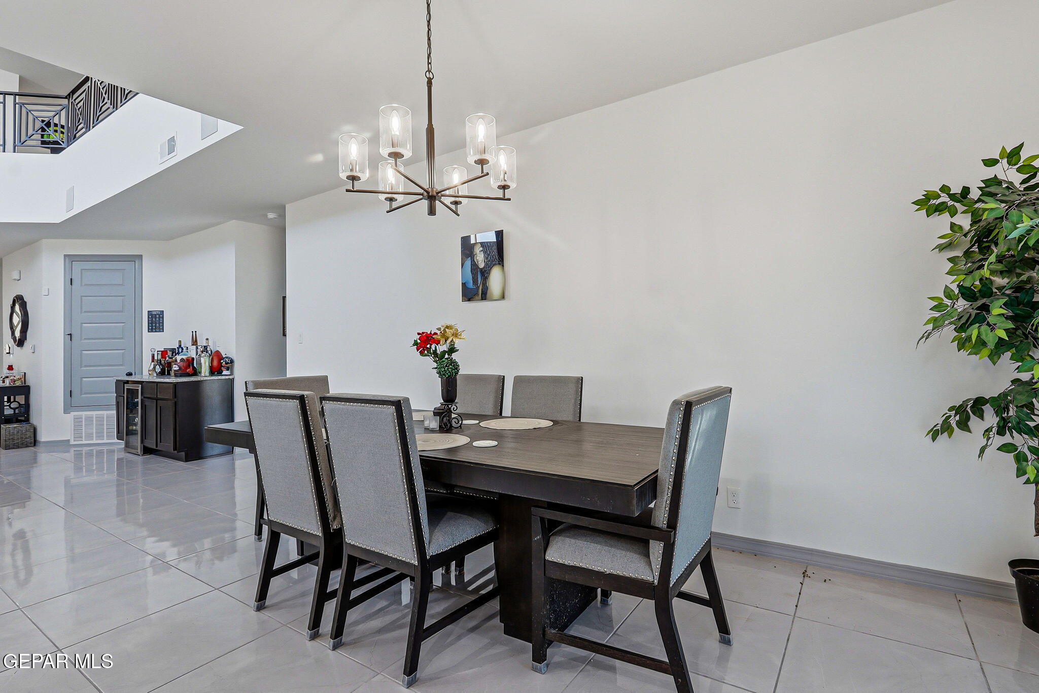 12892 Jonathan Raul El Paso, TX 79928 - Photo 20 of 53 a view of a dining room with furniture and chandelier