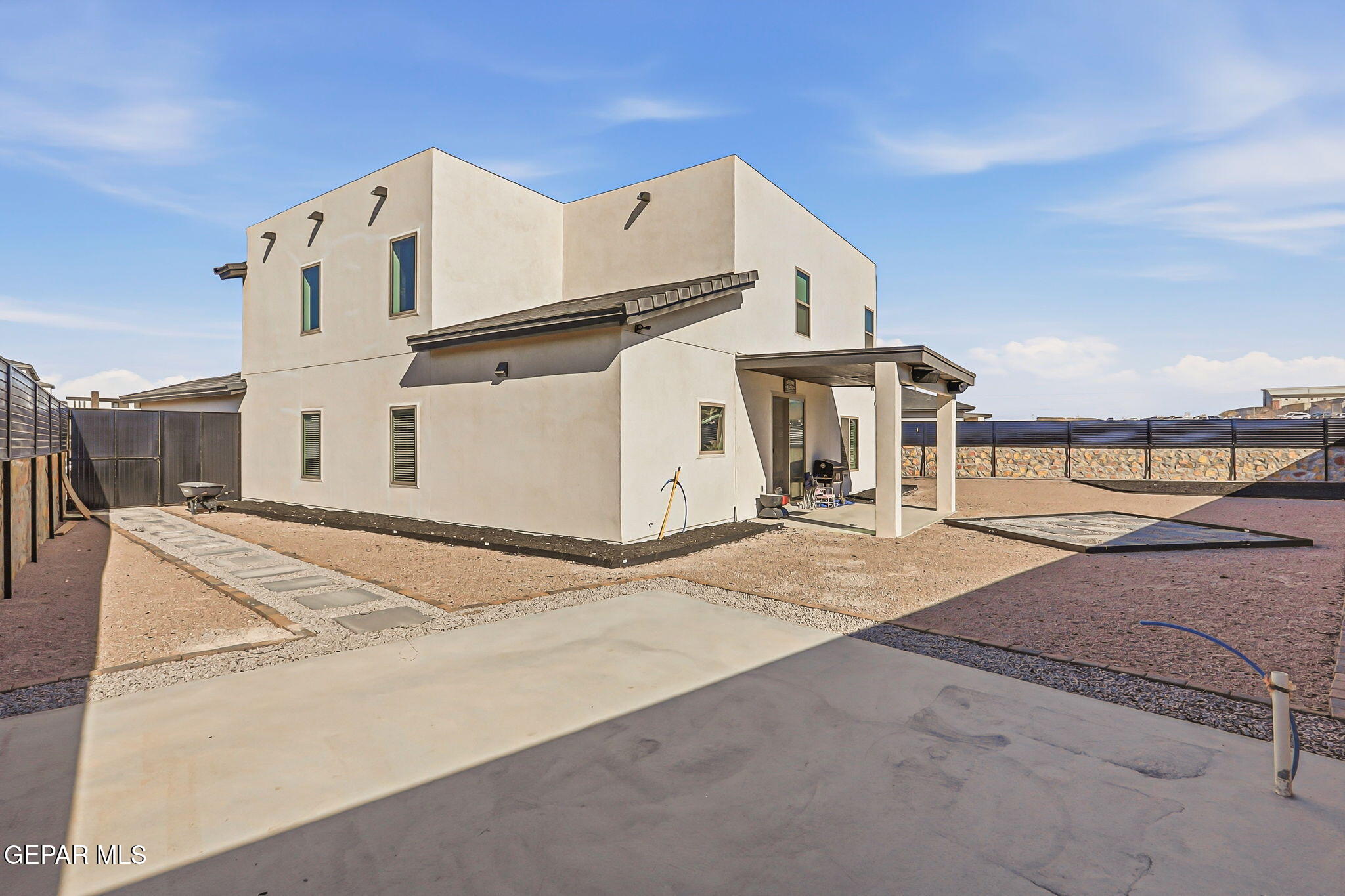 12892 Jonathan Raul El Paso, TX 79928 - Photo 51 of 53 a view of a large white building